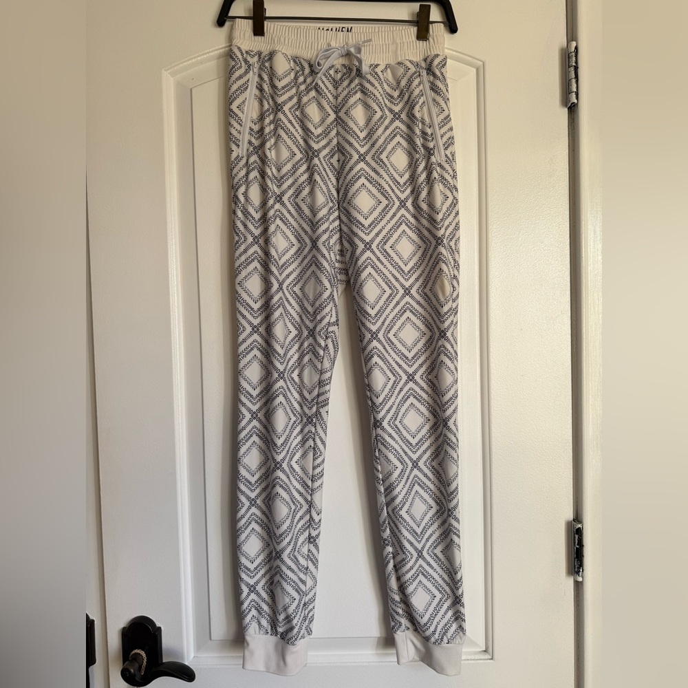 Wolven Geometric Patterned Pants - image 1
